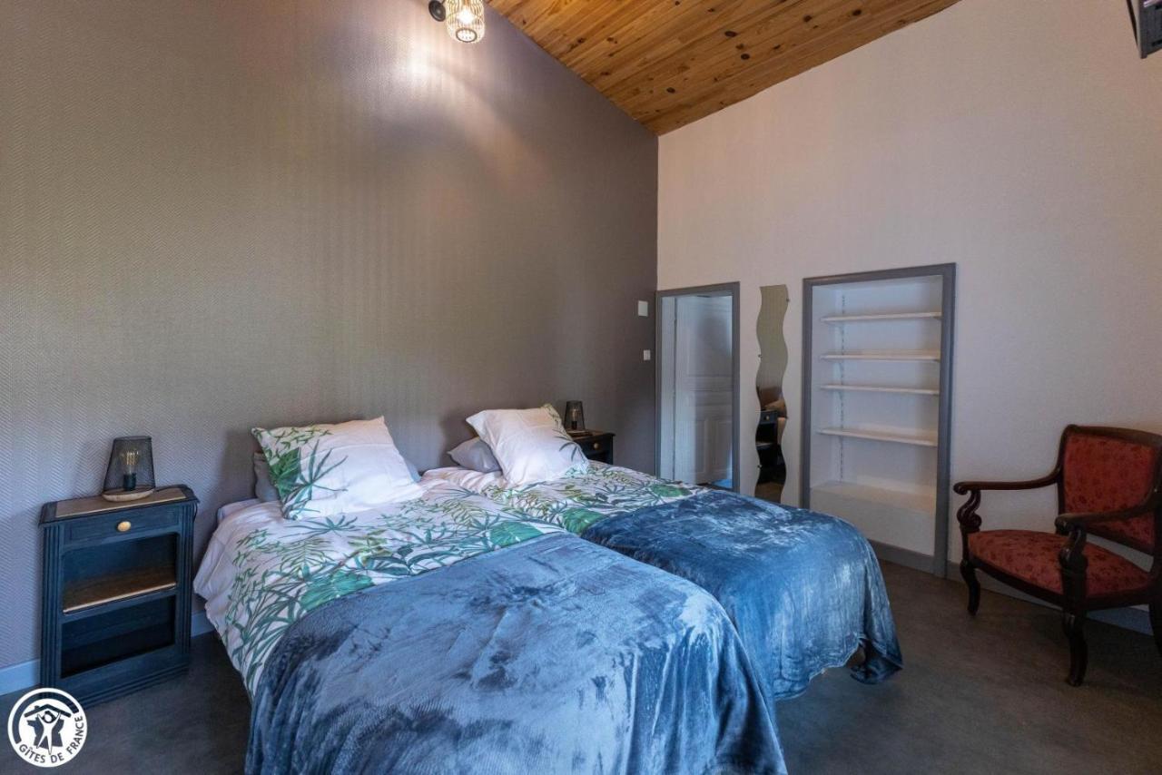 Isserteaux Chambre D'Hote De La Petite Toscane D'Auvergne B&B 외부 사진